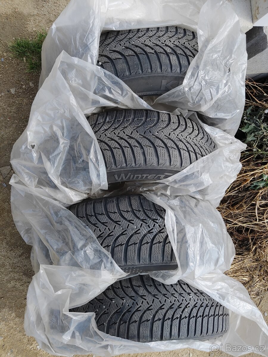 Sada zimních pneumatik 195/60 R16 89H
