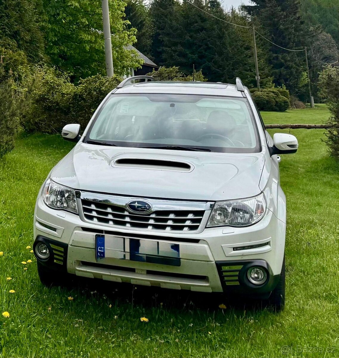 Subaru Forester 2.0 TD3 Executive, bílá perleť