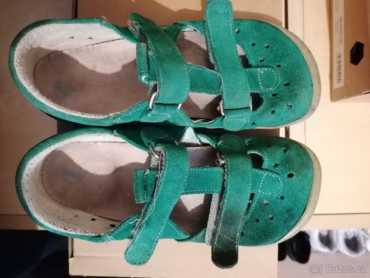 Barefoot Beda sandálky 35
