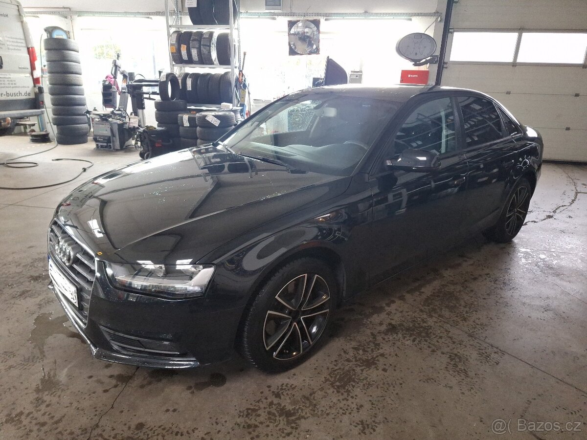 Audi A4 1,8 TSI r.2014 140.000km - čtěte popis
