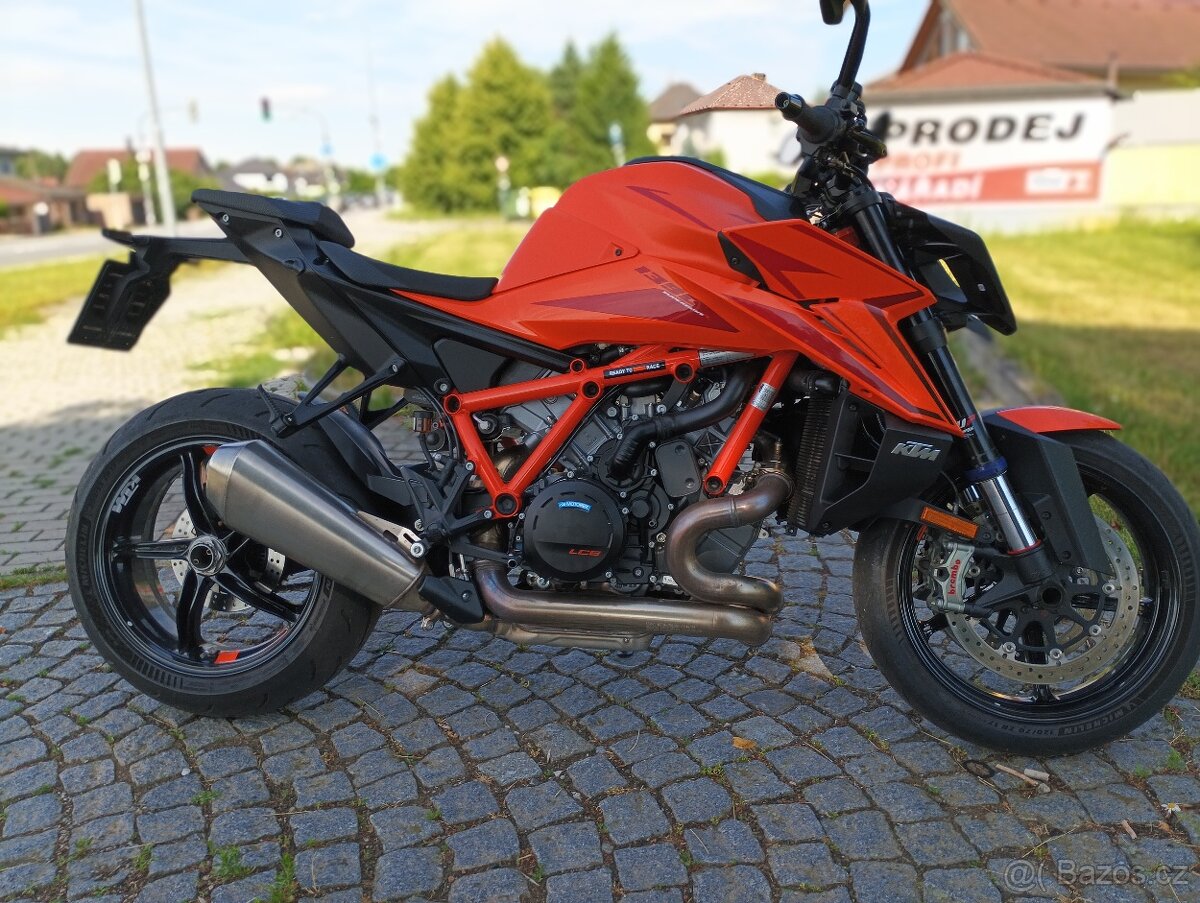 KTM 1390 Superduke EVO 2024