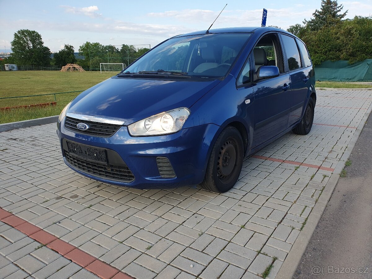 Ford C-max 1.6 74kw nová STK Tažné