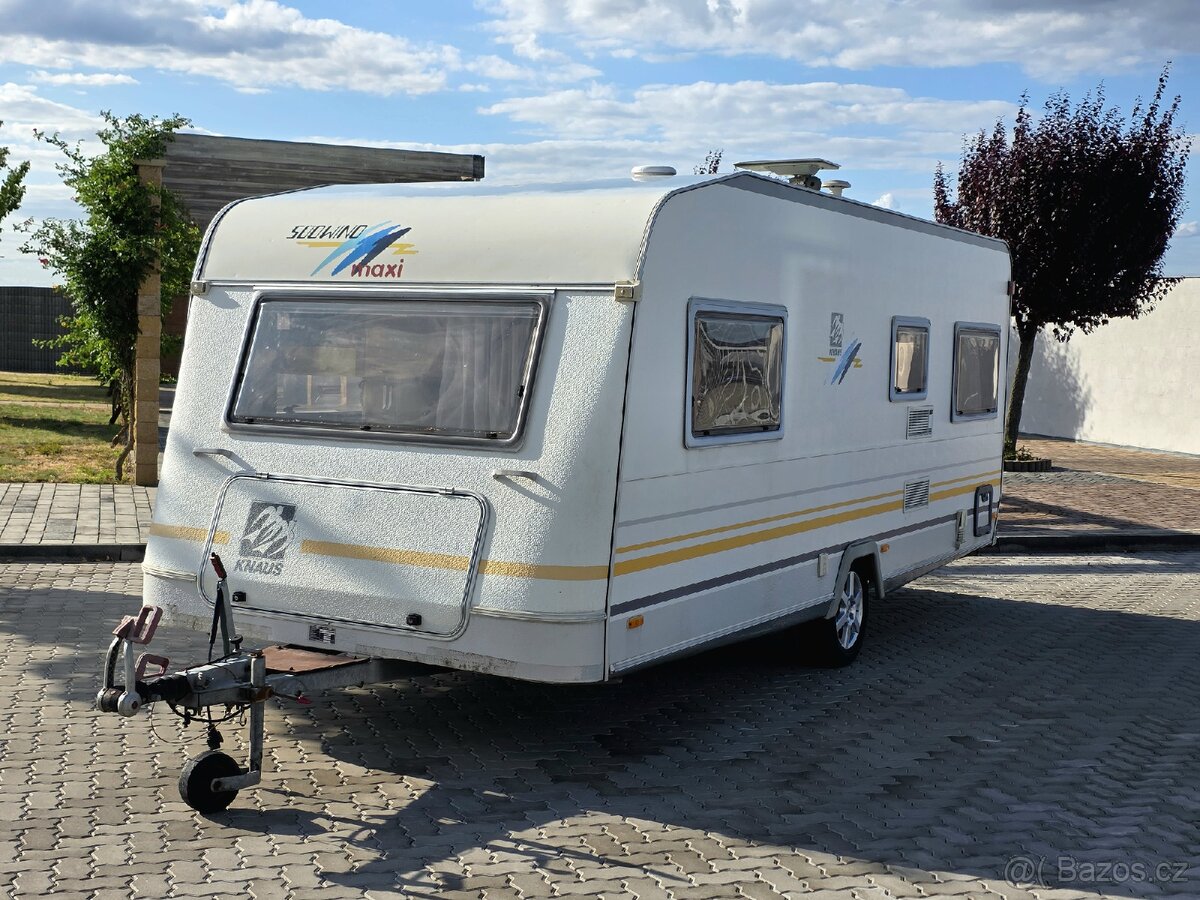 Obytný přívěs Karavan Knaus Südwind Maxi