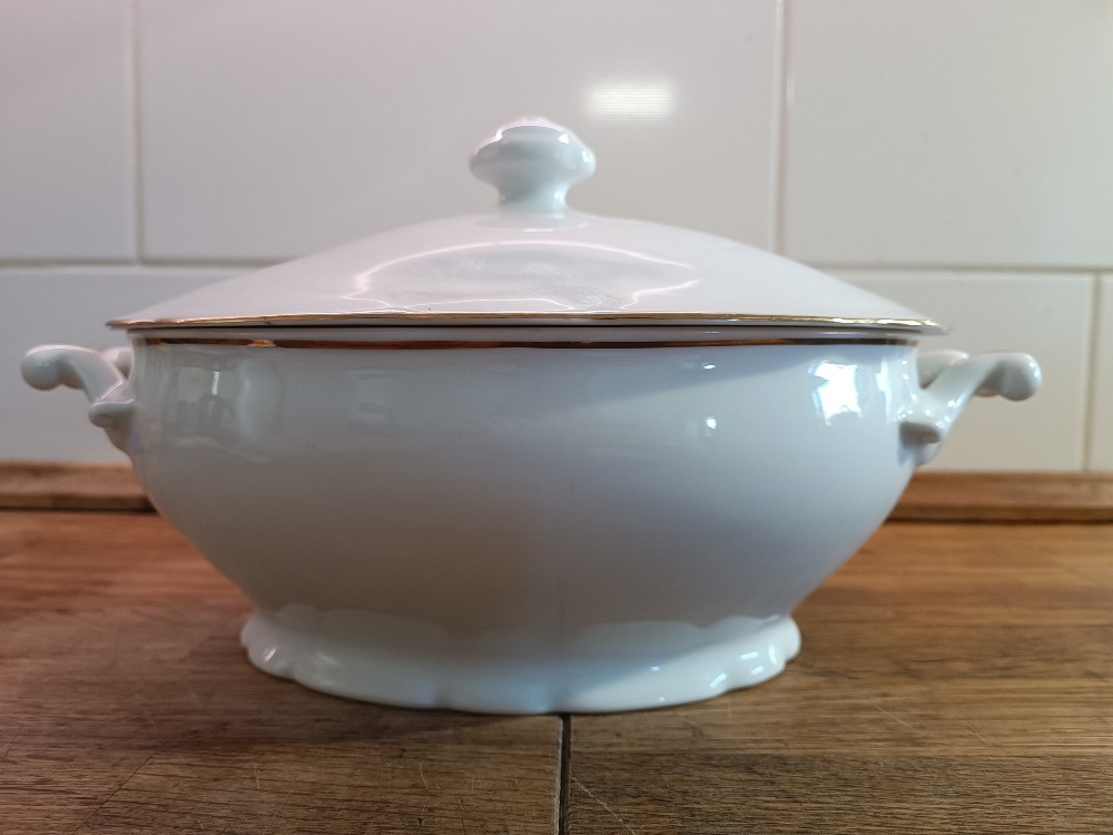 Porcelánová terina polévková