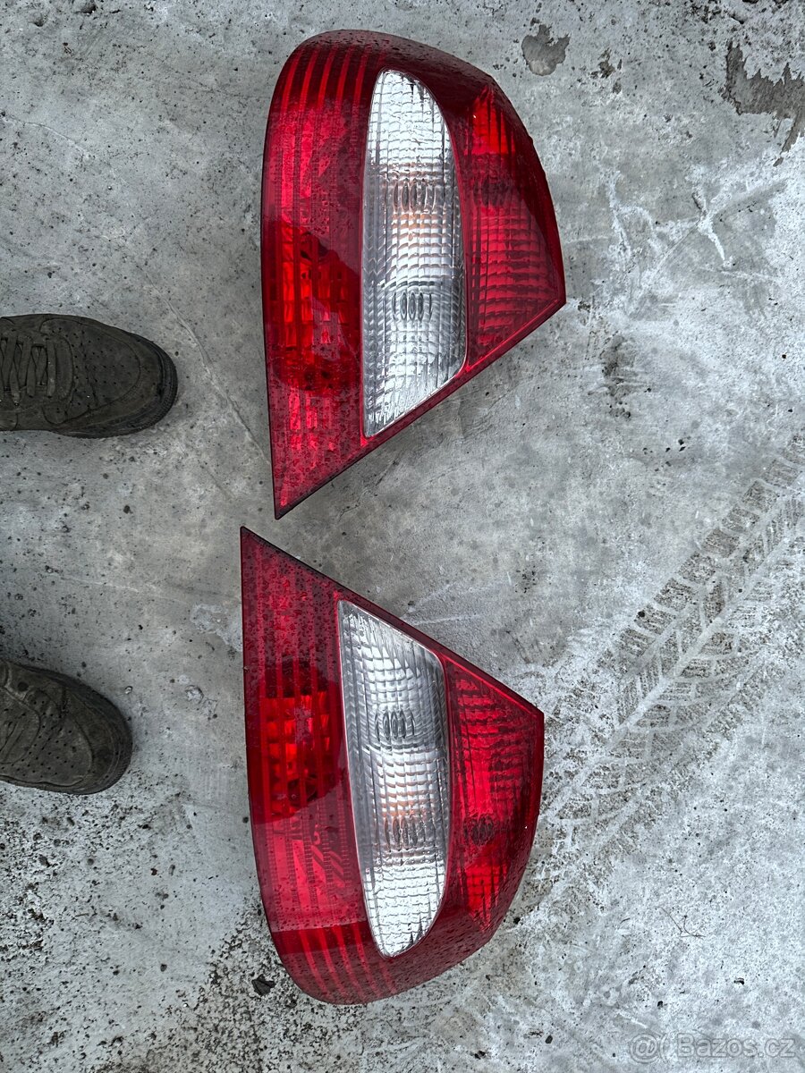 Dily Mercedes benz Clk w209