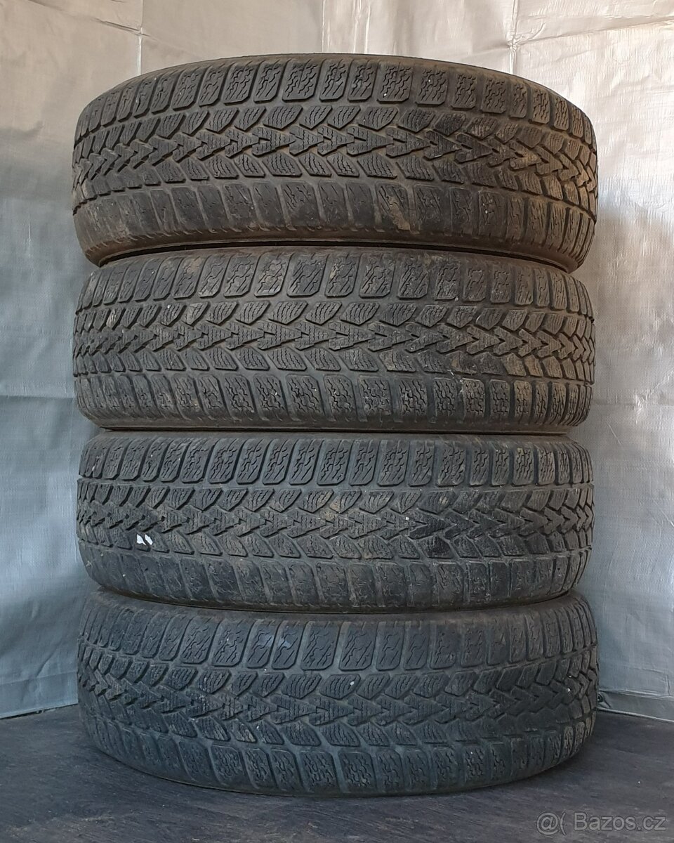 Zimní pneumatiky Dunlop 195/65 R15 č. AP143