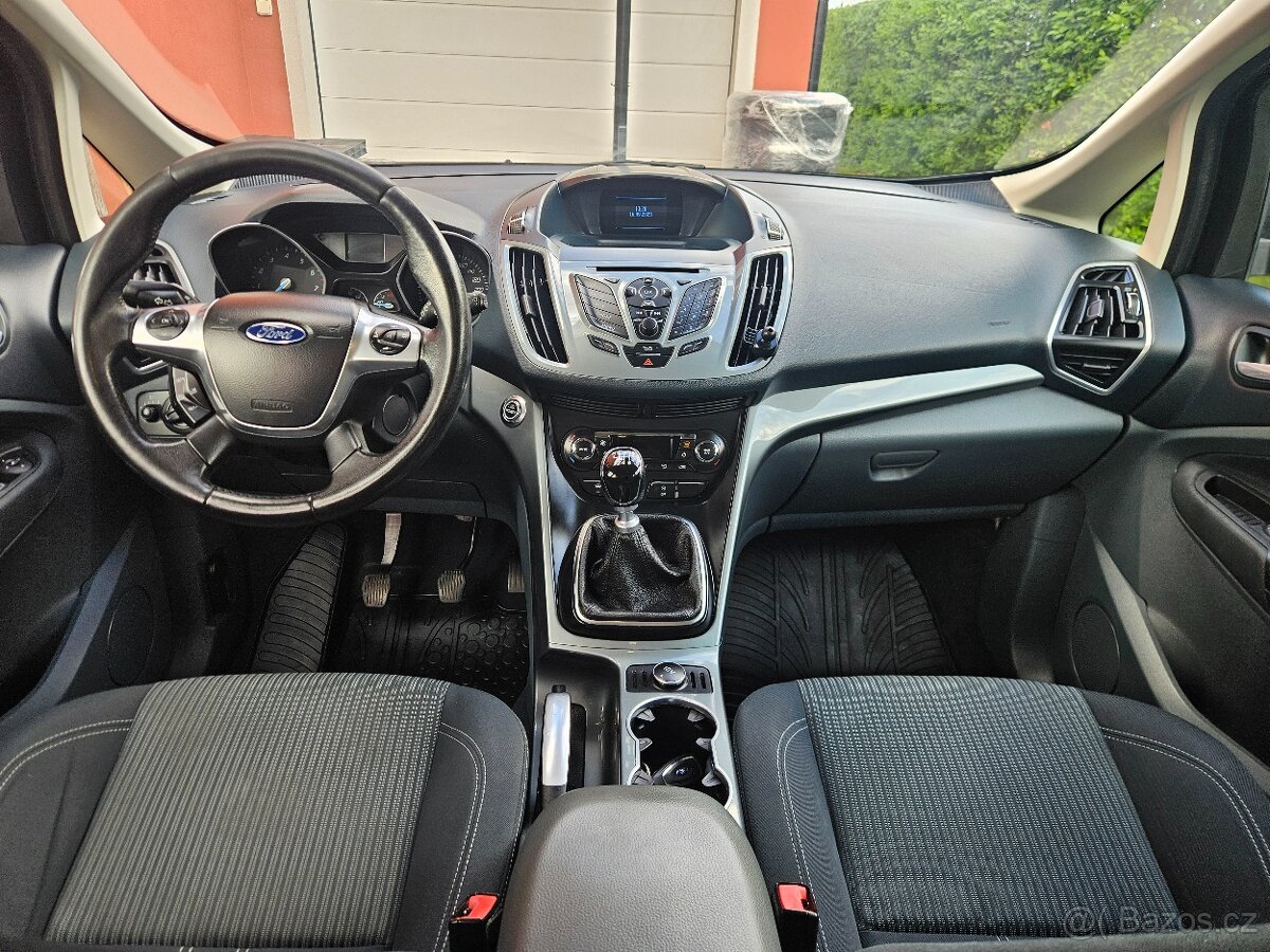 Ford Grand C-MAX , Původ ČR, Super Stav, Tažné