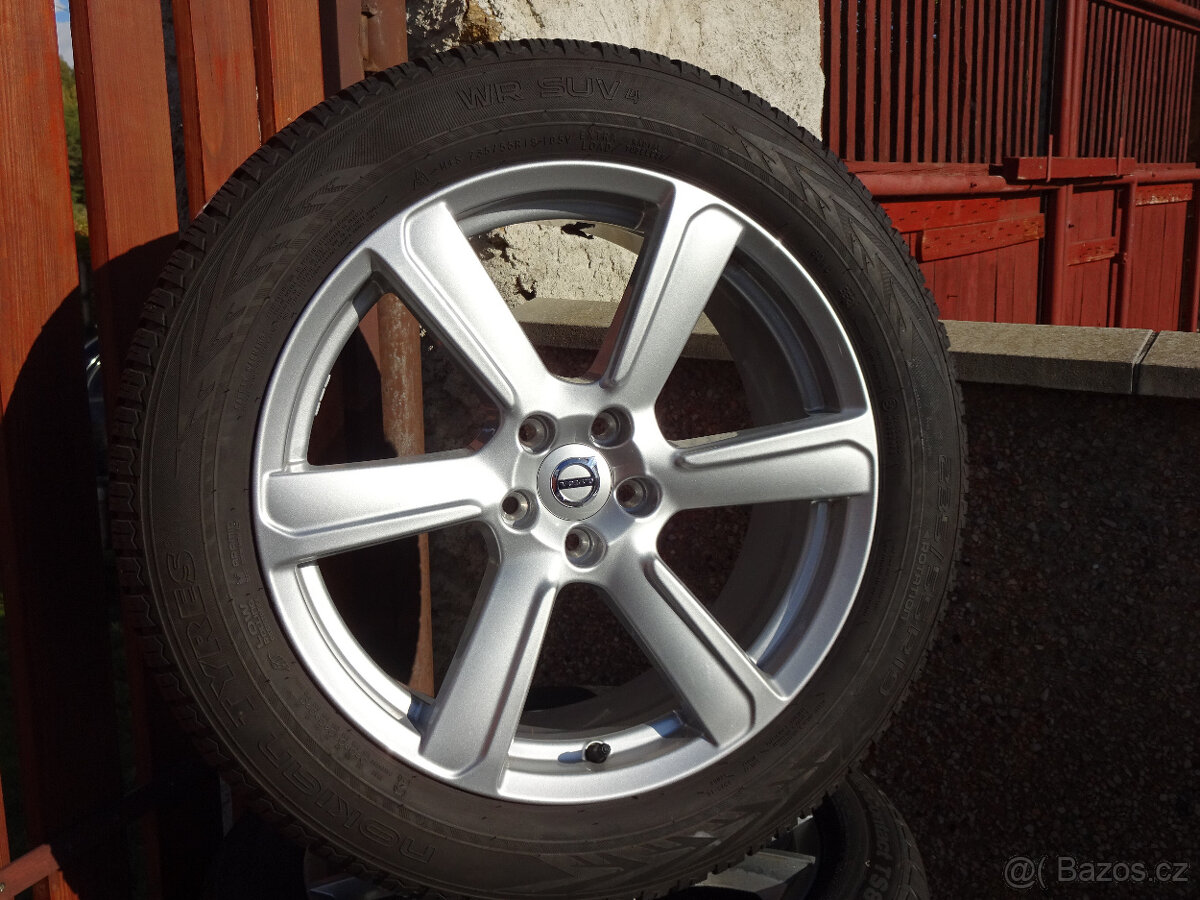 Volvo XC90 / XC60 - zánovní zimní alu kola 19" 5x108