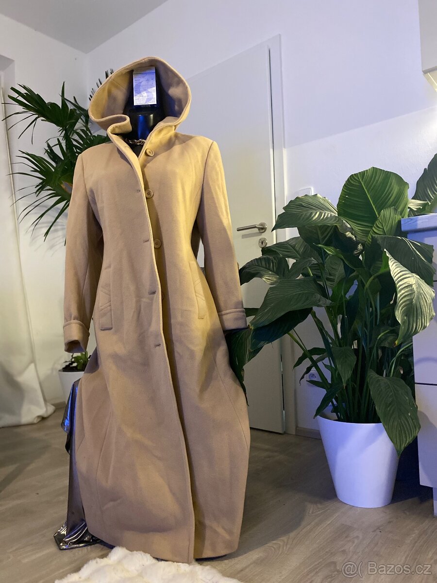 Kasmirovy vlneny bezovy camel kabat damsky 38