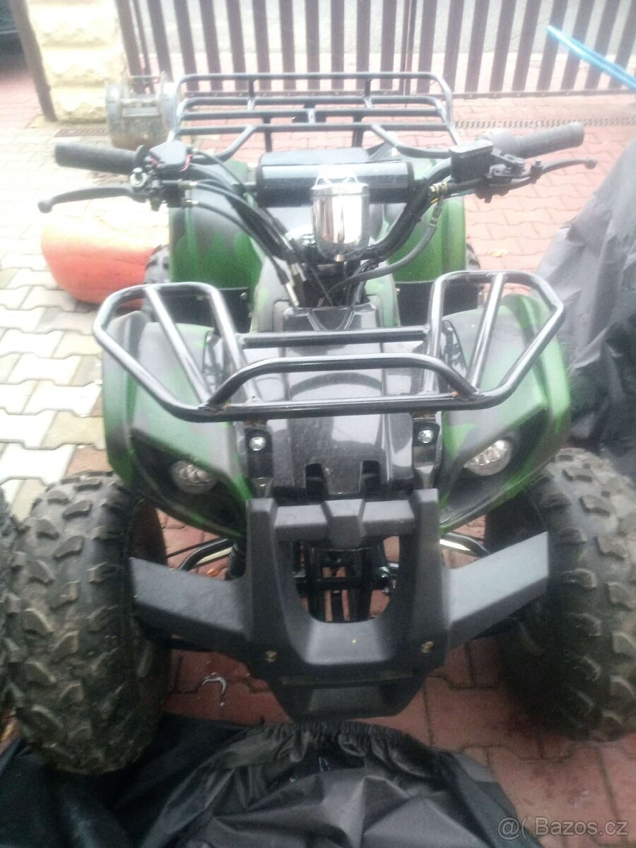 detska čtyřkolka Hecht