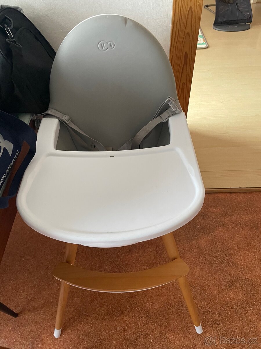 Jídelní židlička KINDERKRAFT FINI 2