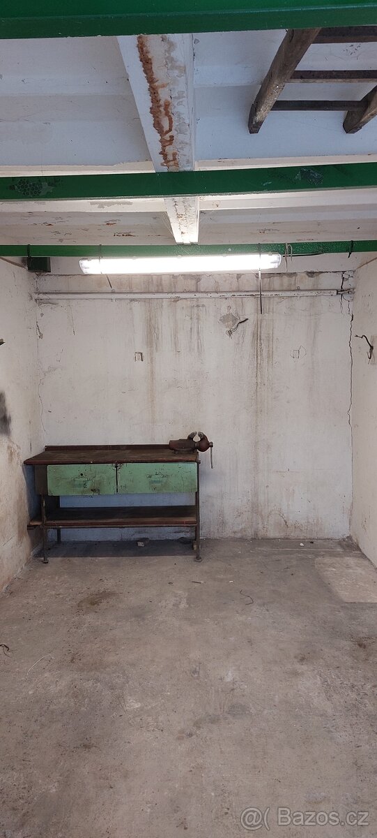 Pronájem garáže Kadaň