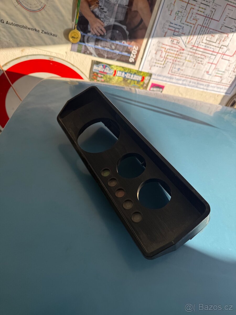 Kaplička Wartburg 353