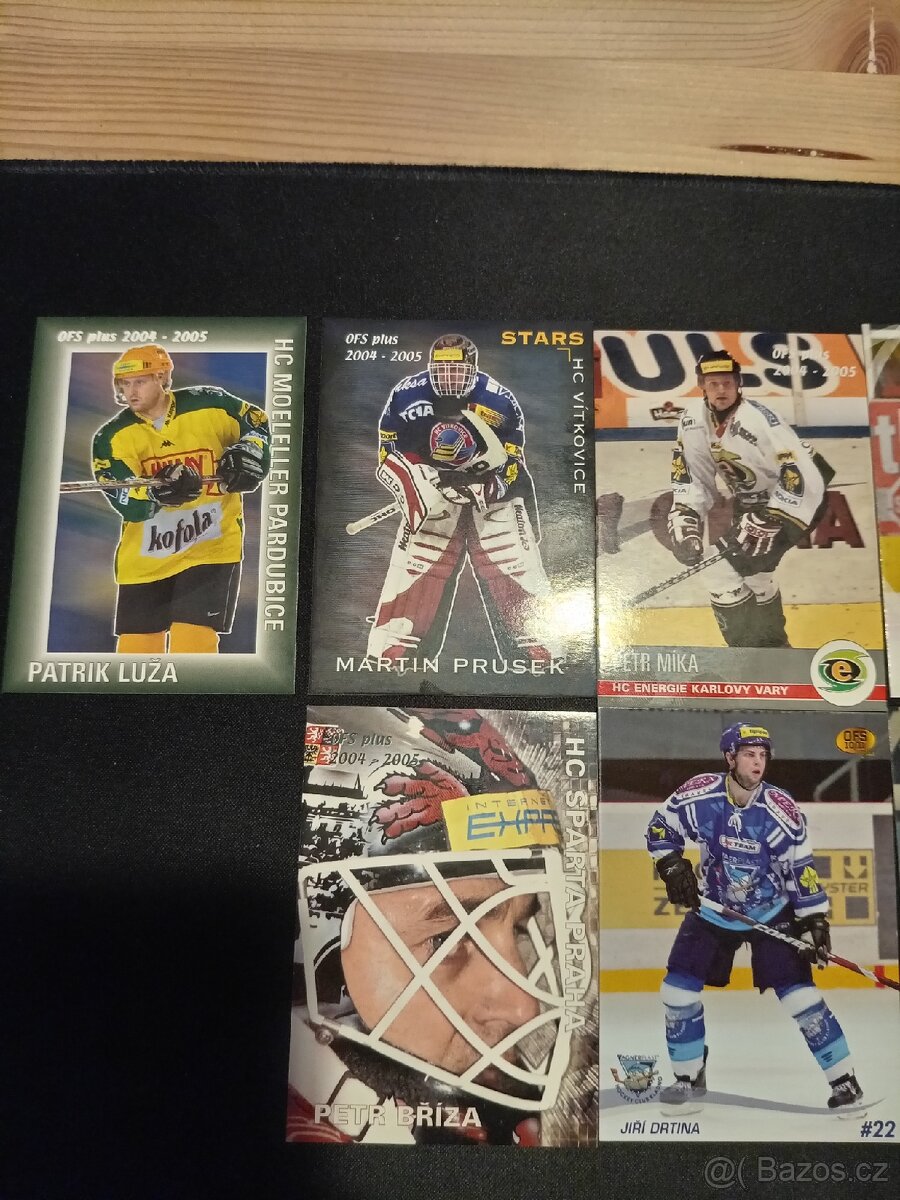 Mix hokejových karet