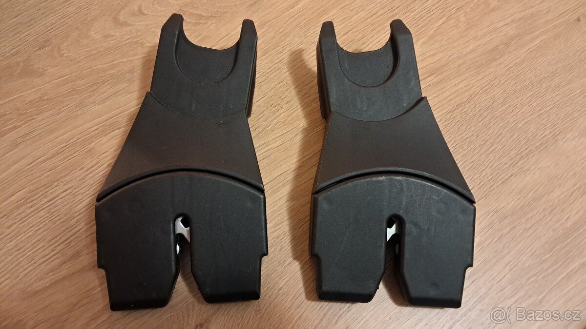 Adaptéry na autosedačku/vajíčko/kočárek