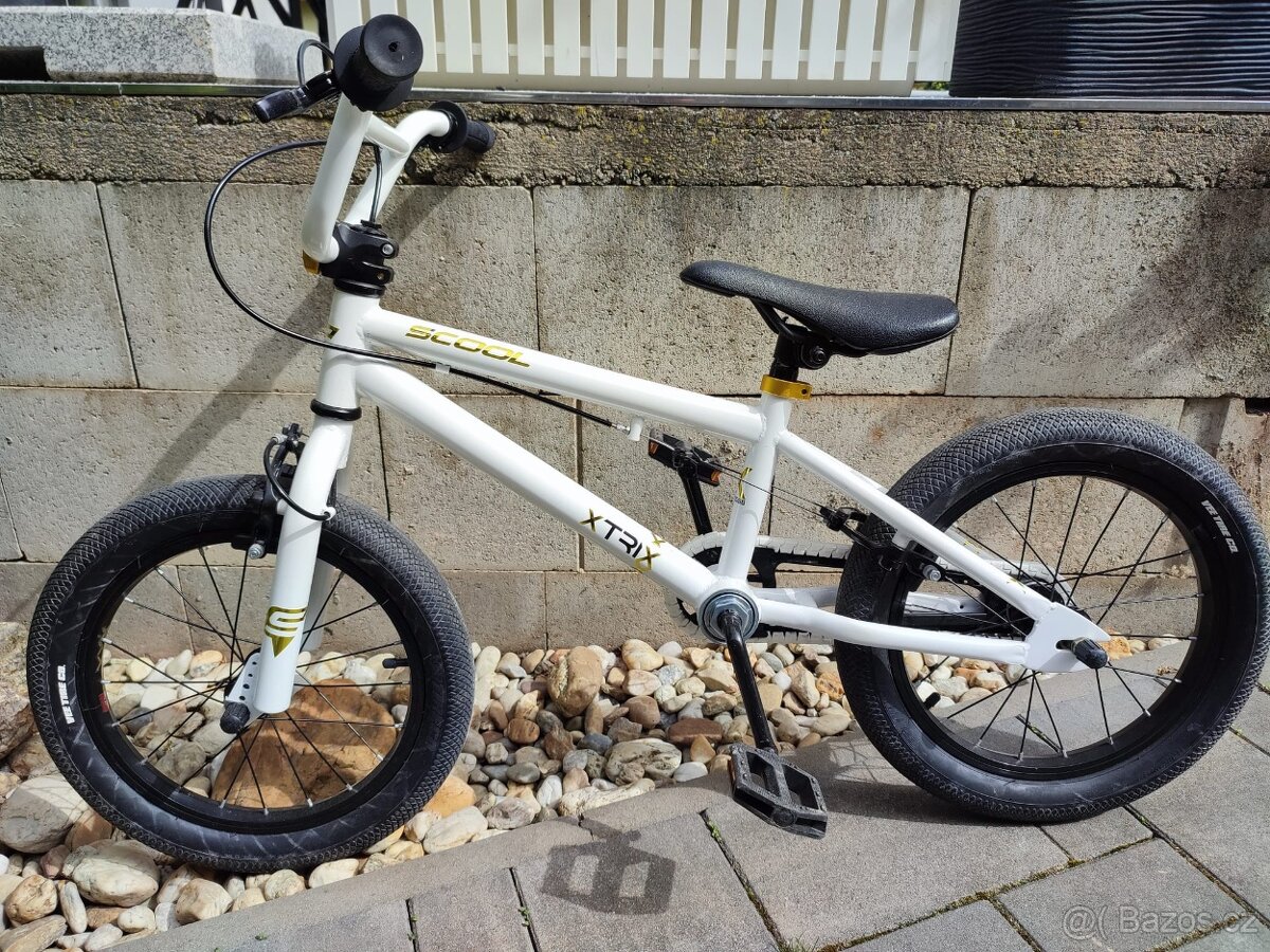 SCOOL XtriX mini 16 Dětské BMX