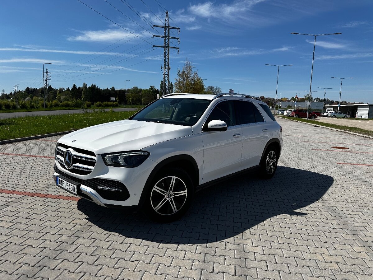 Mercedes-Benz GLE 300d Měchy / 2020