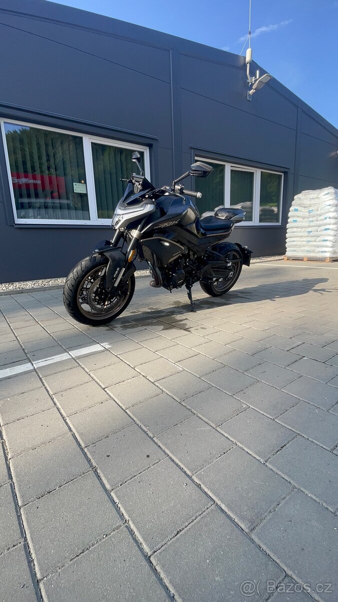 Prodám CFMoto 800NK Advanced (2023) | Možná výměna