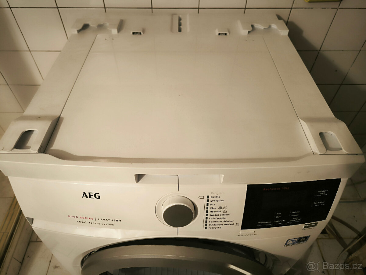 Spojovací mezikus mezi pračku a sušičku AEG A1WYHSK1