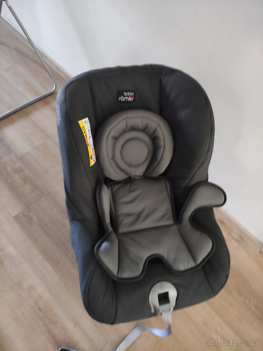 Britax Römer velmi bezpečná vhodná od narození do 3 let