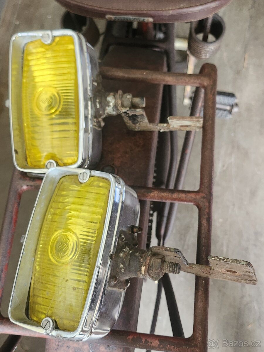 Světla halogen