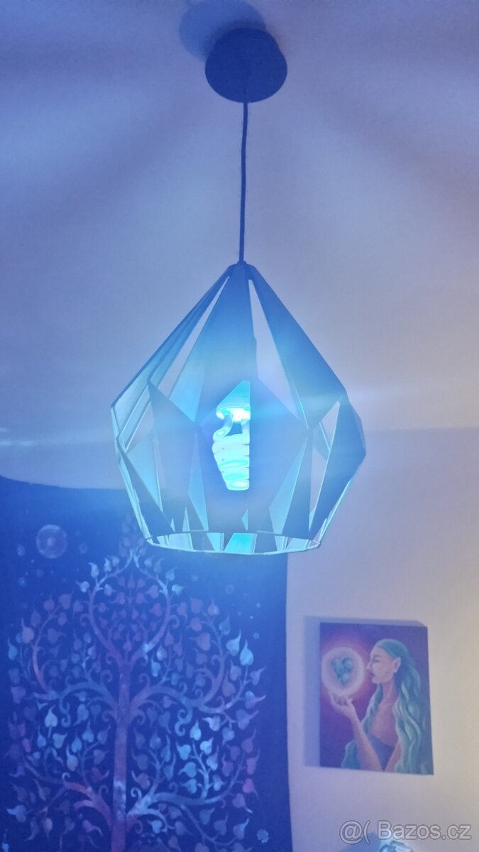 Cerne světlo zarovka 40w