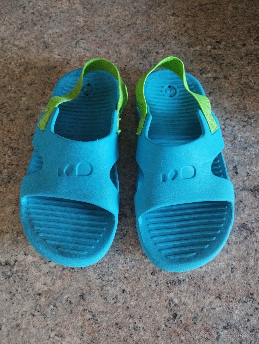 Gumové boty z Decathlonu 25/26