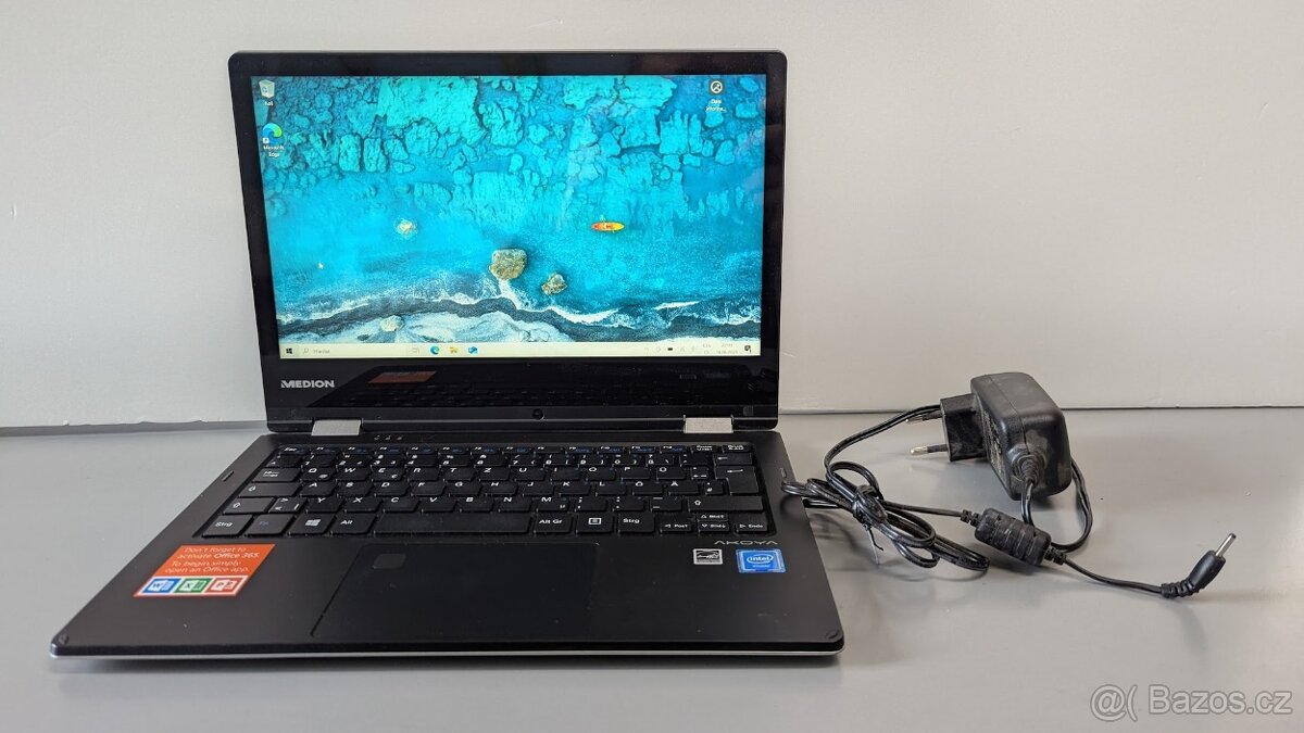 DOTYKOVY & PREKLOPNY DISPLEJ - MEDION AKOYA E2228T, Intel