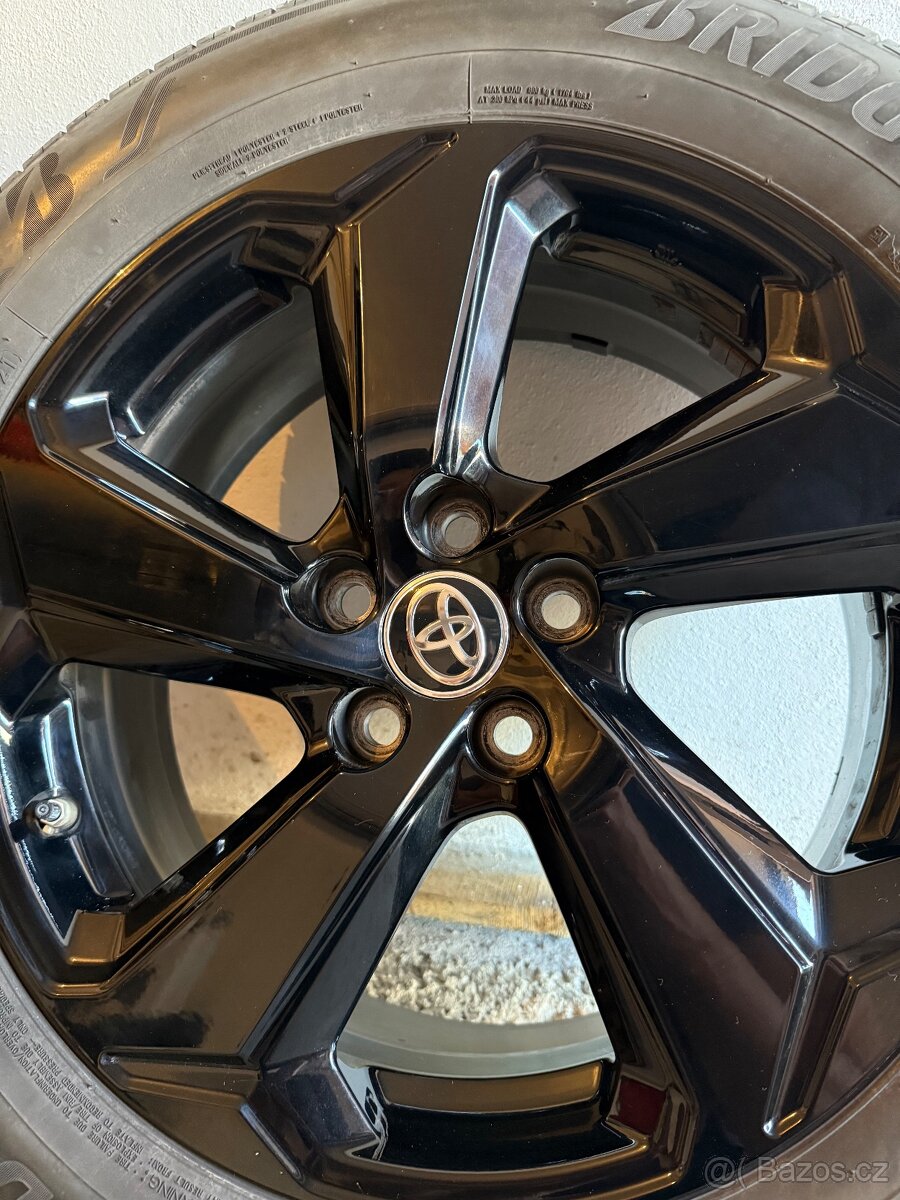 Alu kola Toyota Rav4