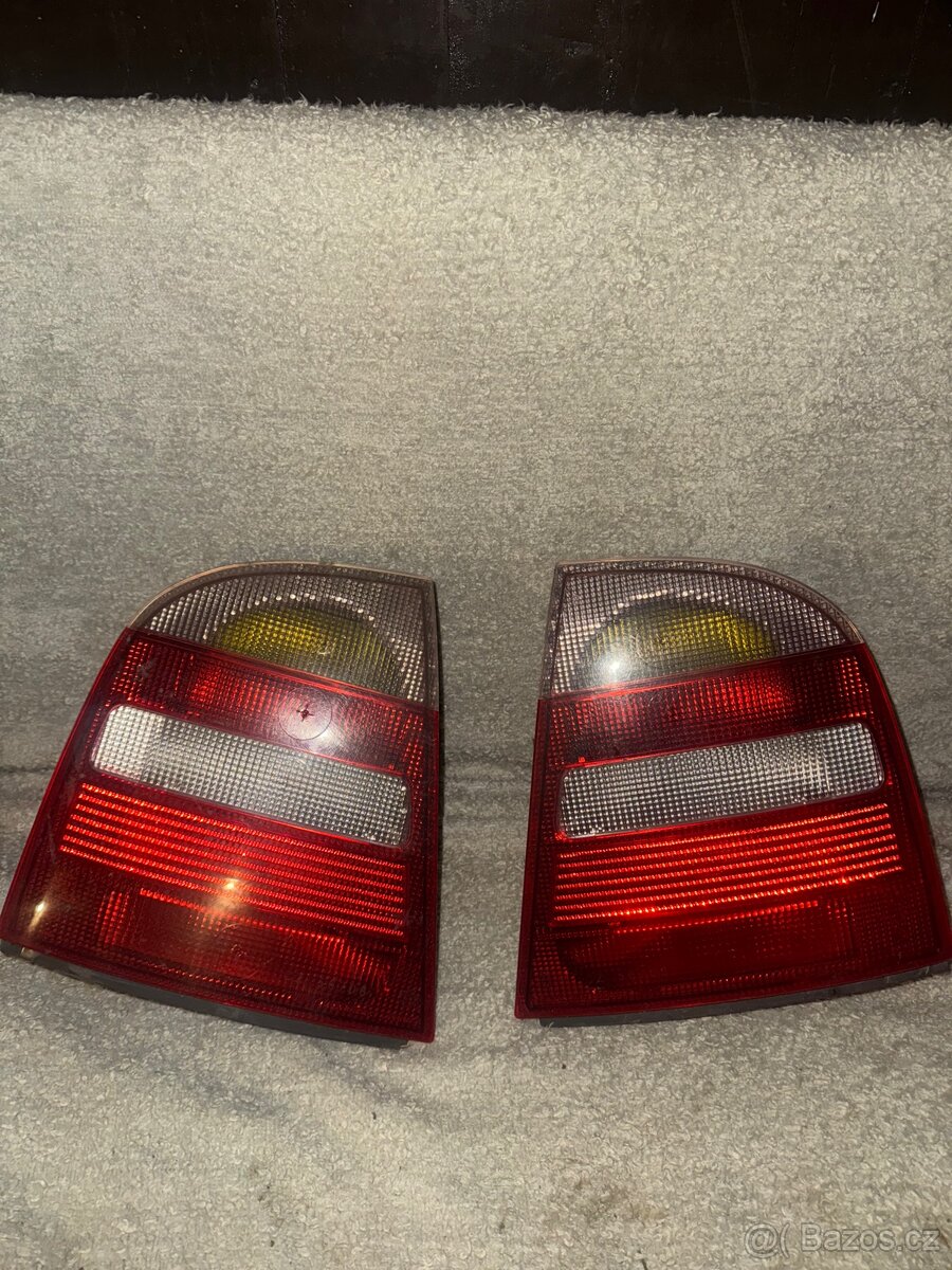 Zadní světla Škoda Octavia Valeo