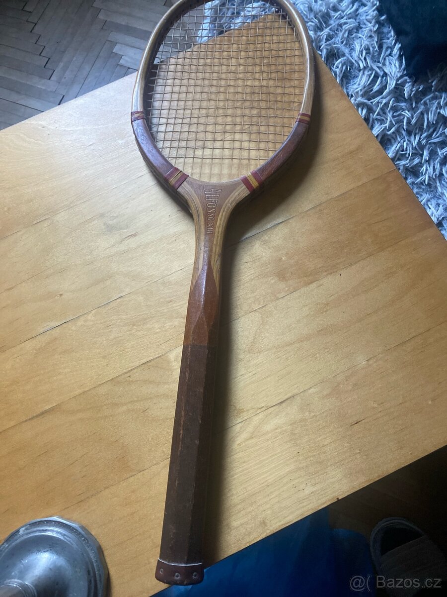 Starožitná Tenisová raketa