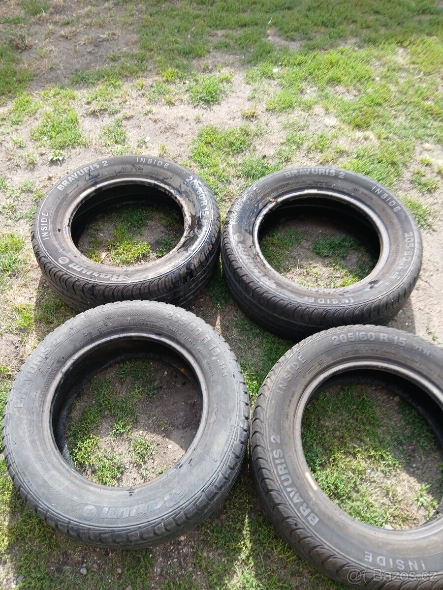 Pneu