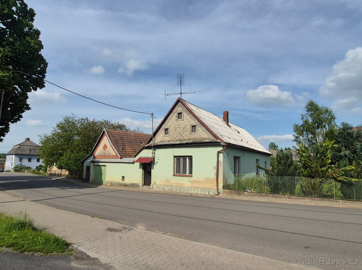 Prodej chalupy v Baníně u Svitav, zahrada, garáž