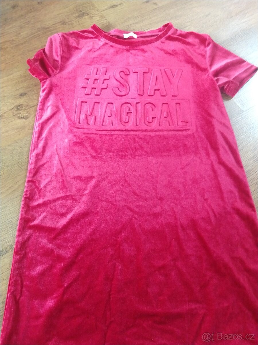 Dívčí šaty