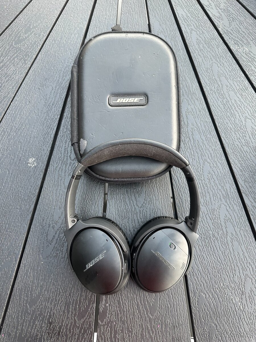 Bluetooth sluchátka BOSE Quietcomfort QC35 II + pouzdro 2