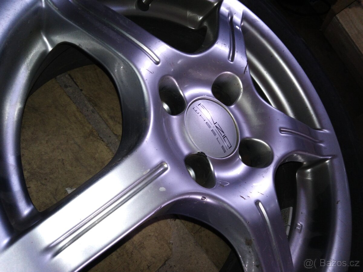 4x100 R15
