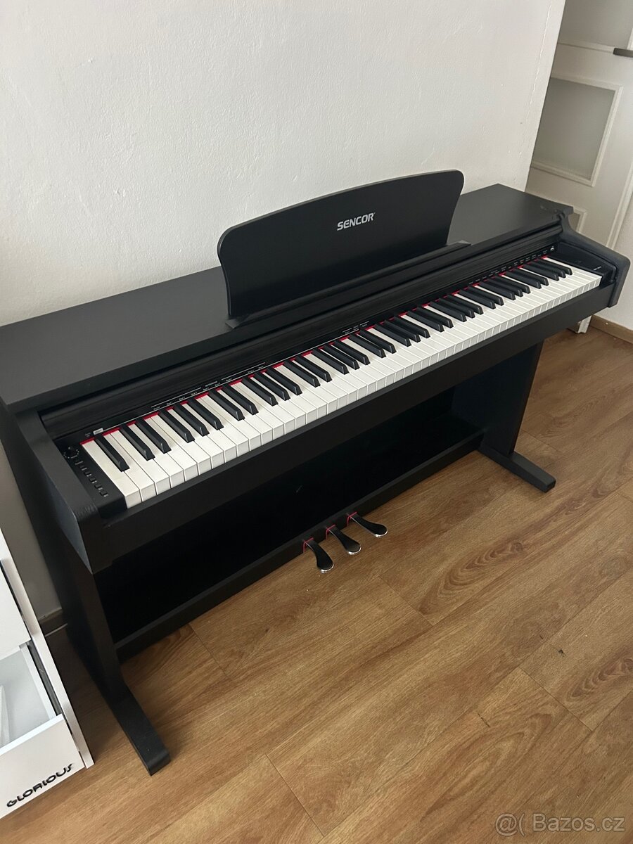 Sencor SDP 100 N digitální piano