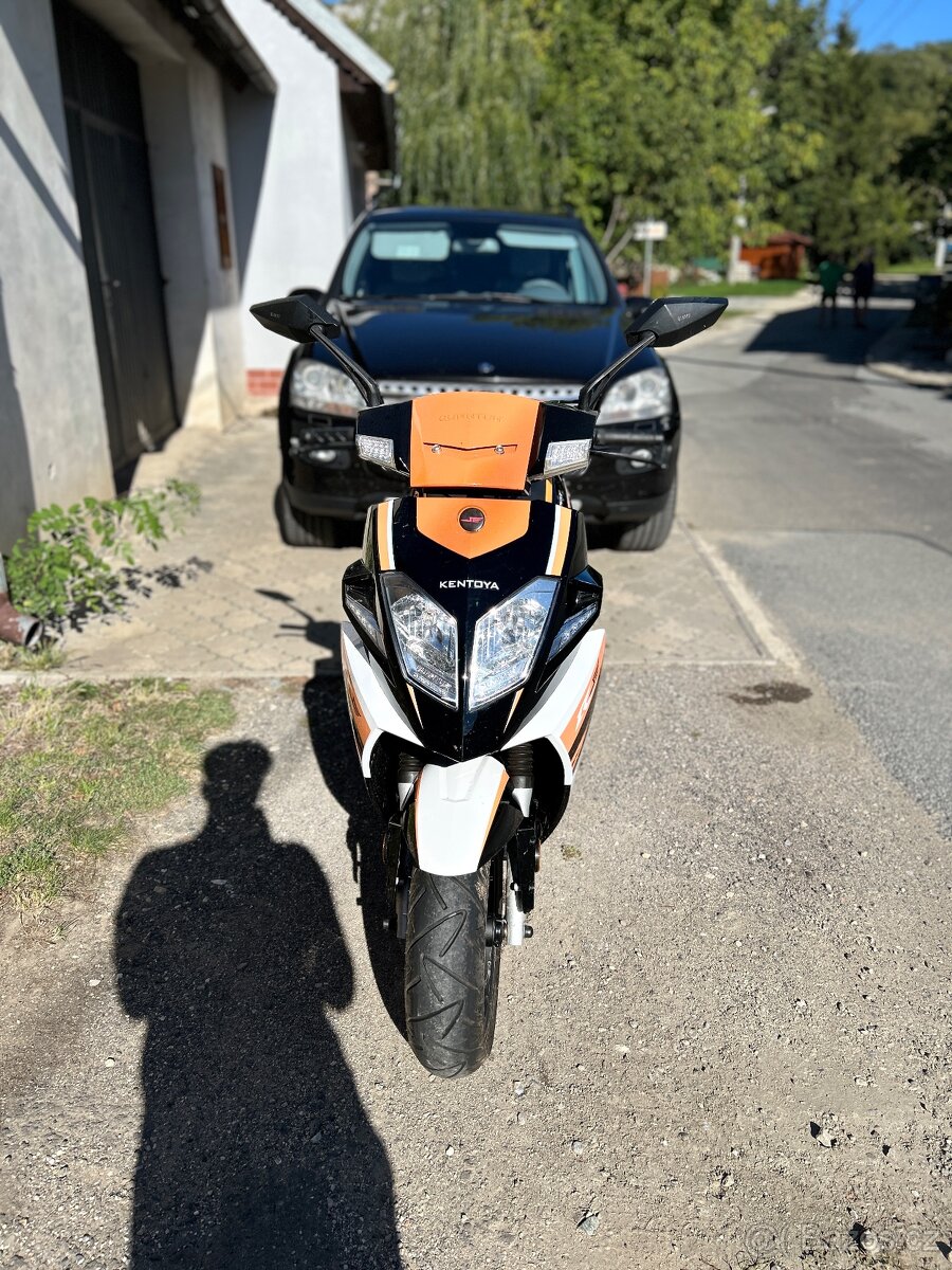 Skútr Kentoya asphyx 125