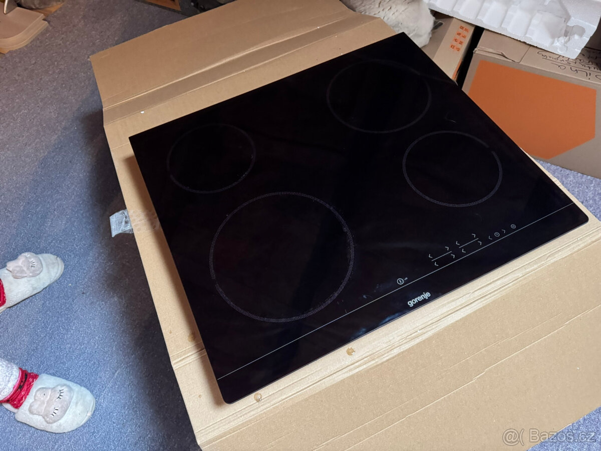 Prodám troubu a varnou desku Gorenje