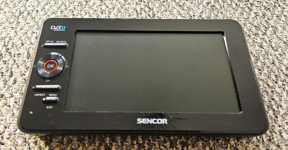 Prenosna LCD TV Sencor SPV 6713T s kompletnim prislusenstvim