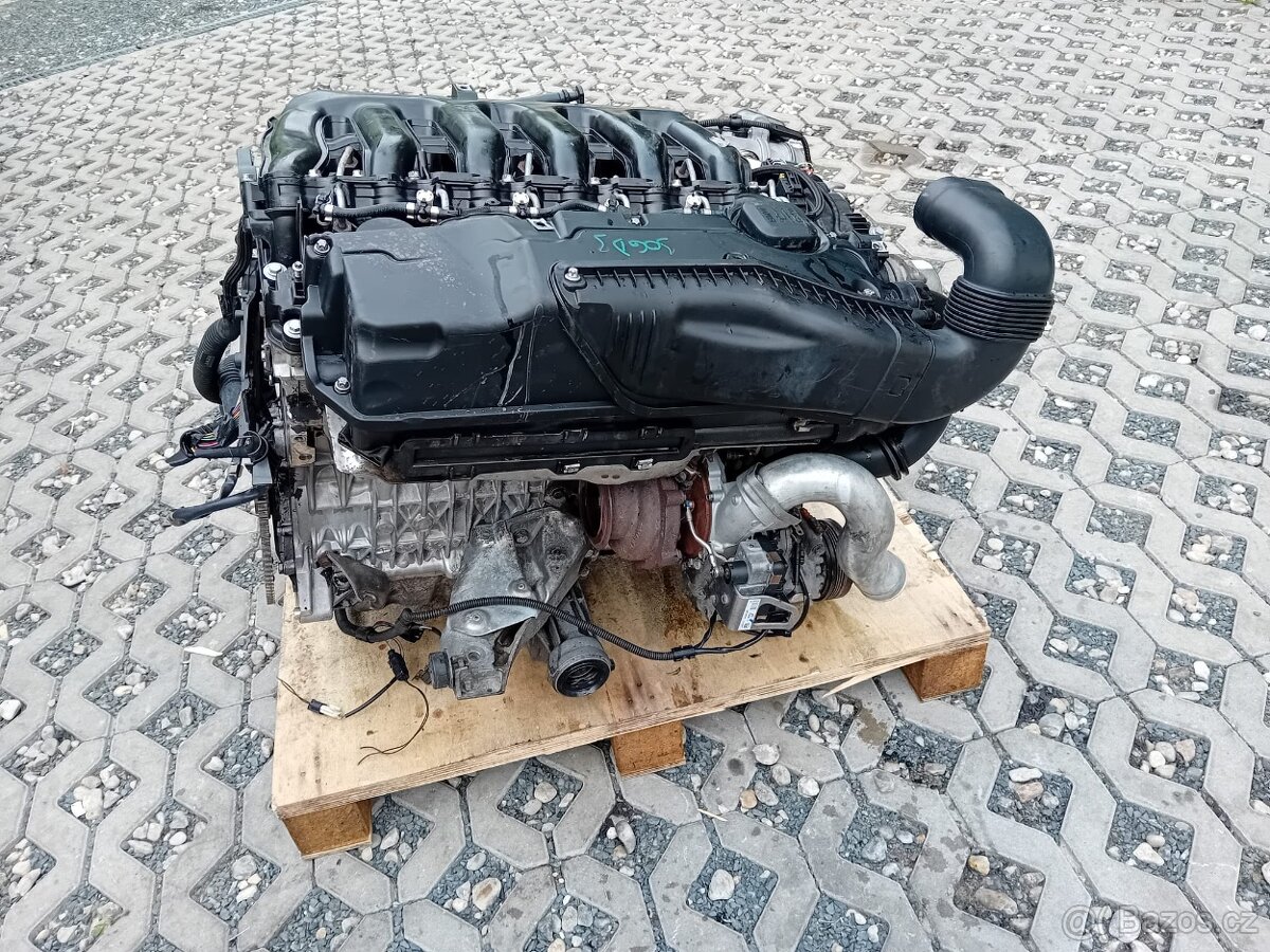 Motor 3,0D X-Drive 306D3 173kw z BMW X5 E70