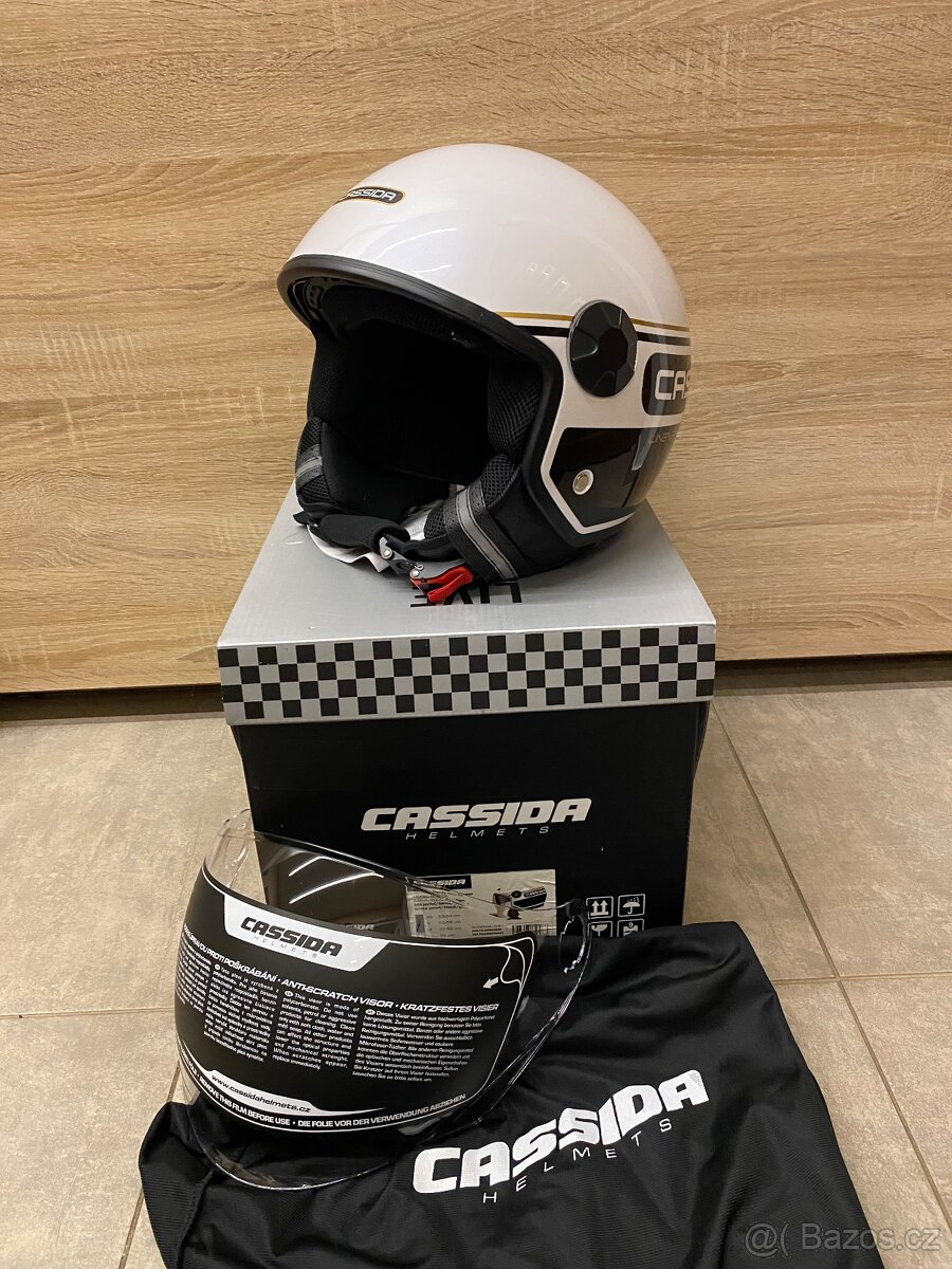 Helma na motorku Cassida Handy Plus Linear, vel. XXL