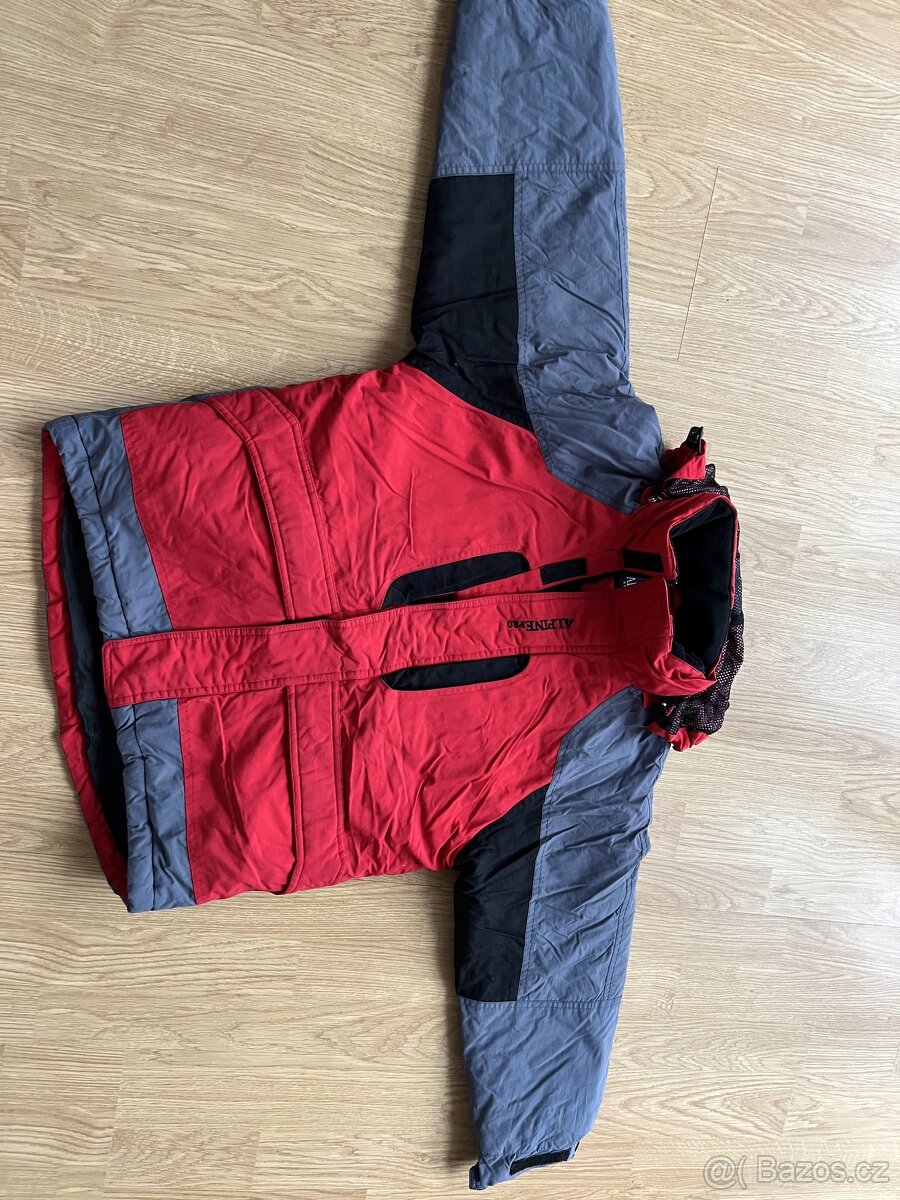 Zimni bundy klučičí