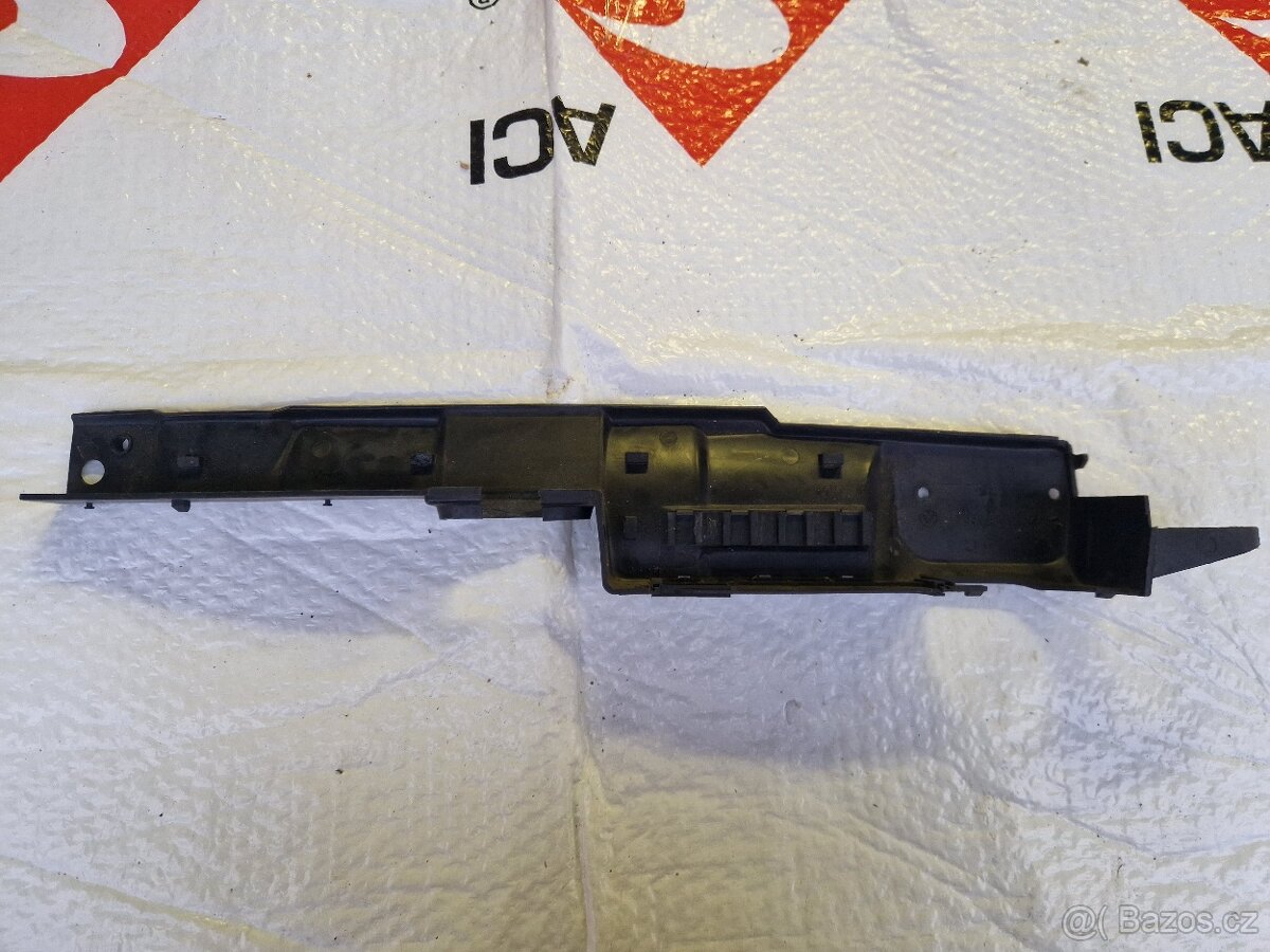 BMW e30 držák kabelového svazku motoru