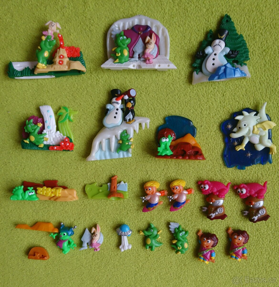 Kinder figurky náhradní díly k 3D puzzle k doplnění