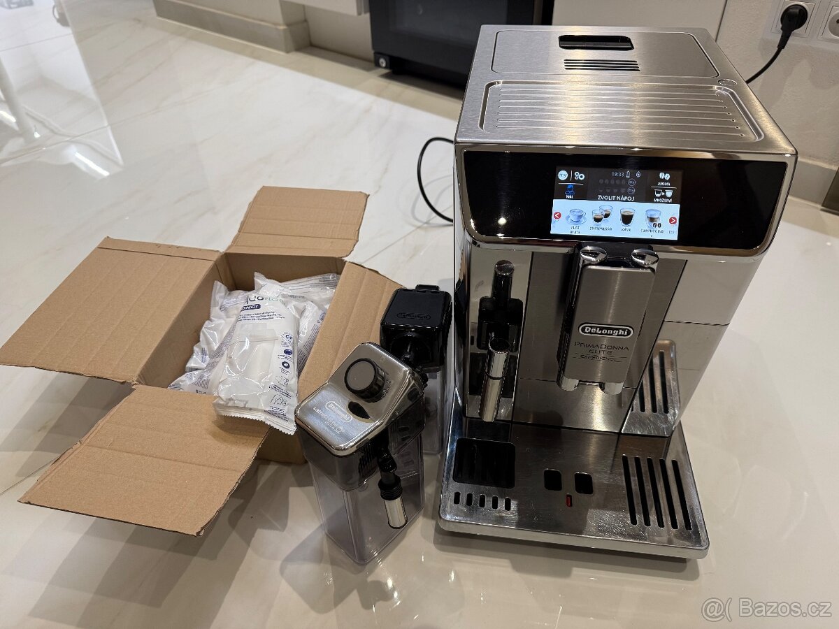 DeLonghi PrimaDonna Elite Experience