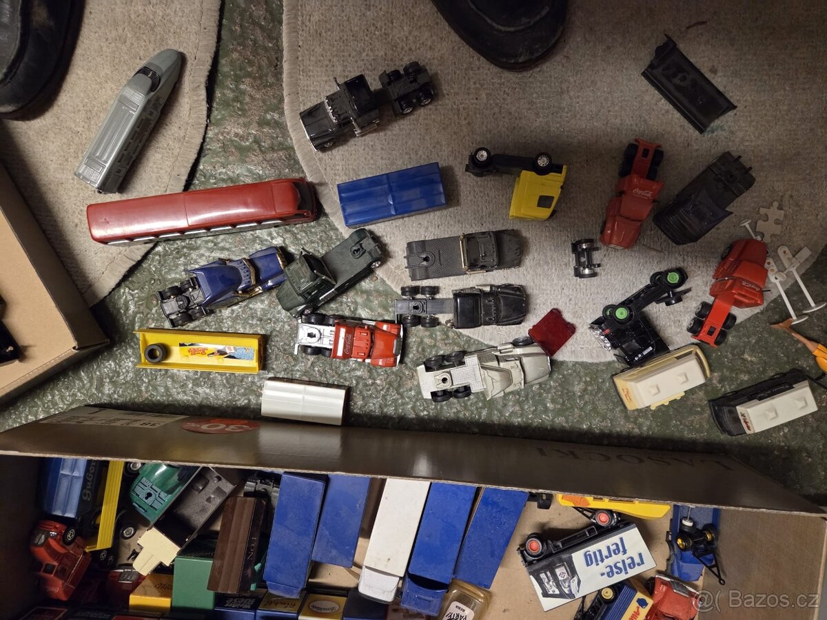 sběratelská autíčka