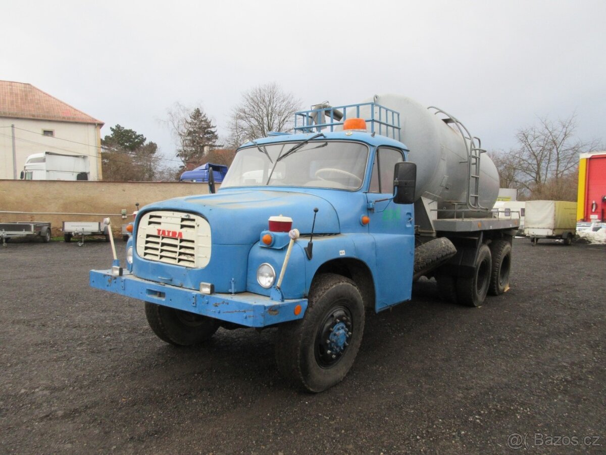 Tatra 148, cisternový vůz