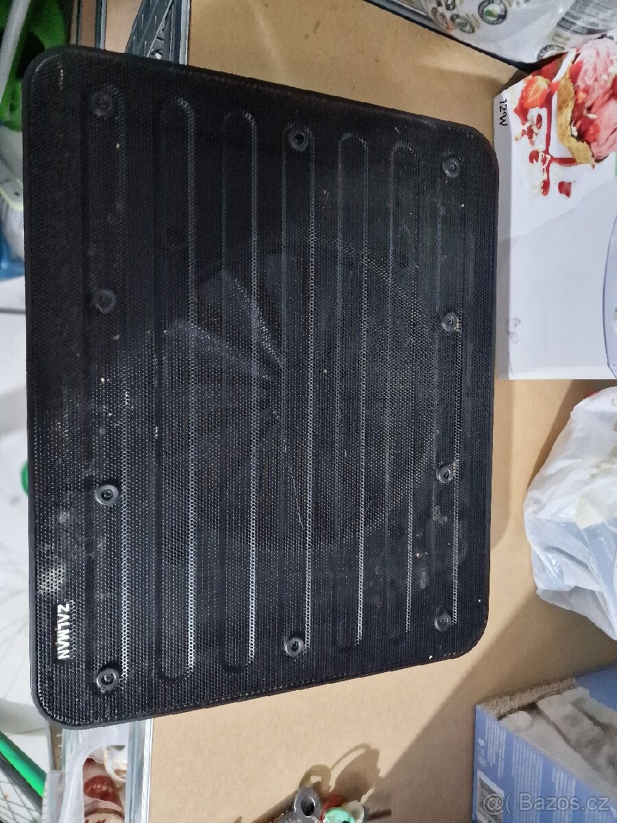 Podložka pod laptop