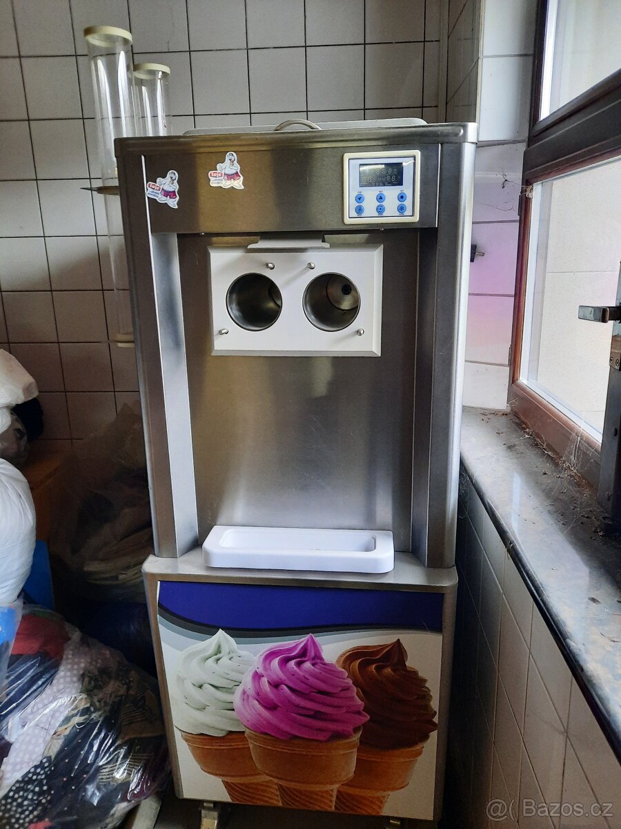 Zmrzlinový stroj.